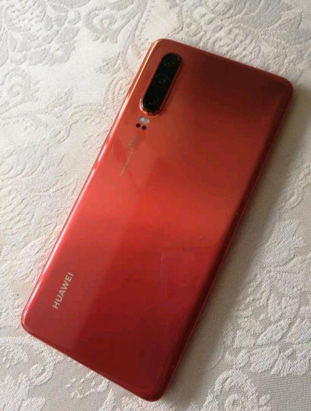 华为手机那个颜色好看华为p30哪个颜色好看
