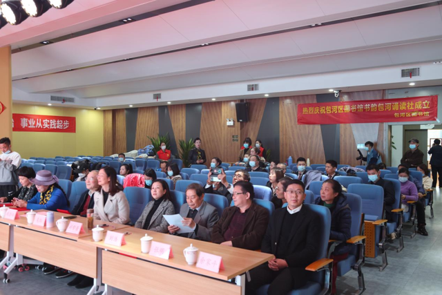 包含中安新闻客户端讯中安在线的词条
